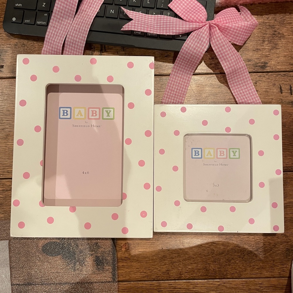 Pink polka dot frames - Picture 3 of 7